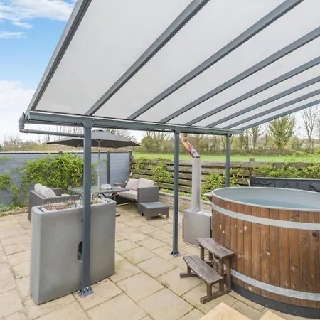 Prázdninový dům 2 Bed In Oc-h38250 *