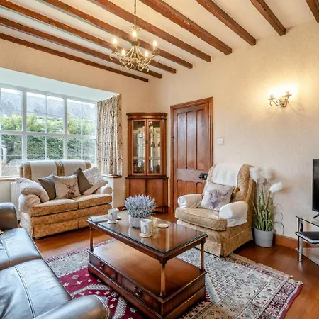 2 Bed In Oc-h38250 Prázdninový dům